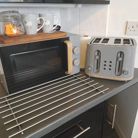 Flat 4 Corner House Apartment Doncaster Bagian luar foto